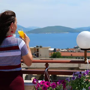 https://eden.albaniahotels.org